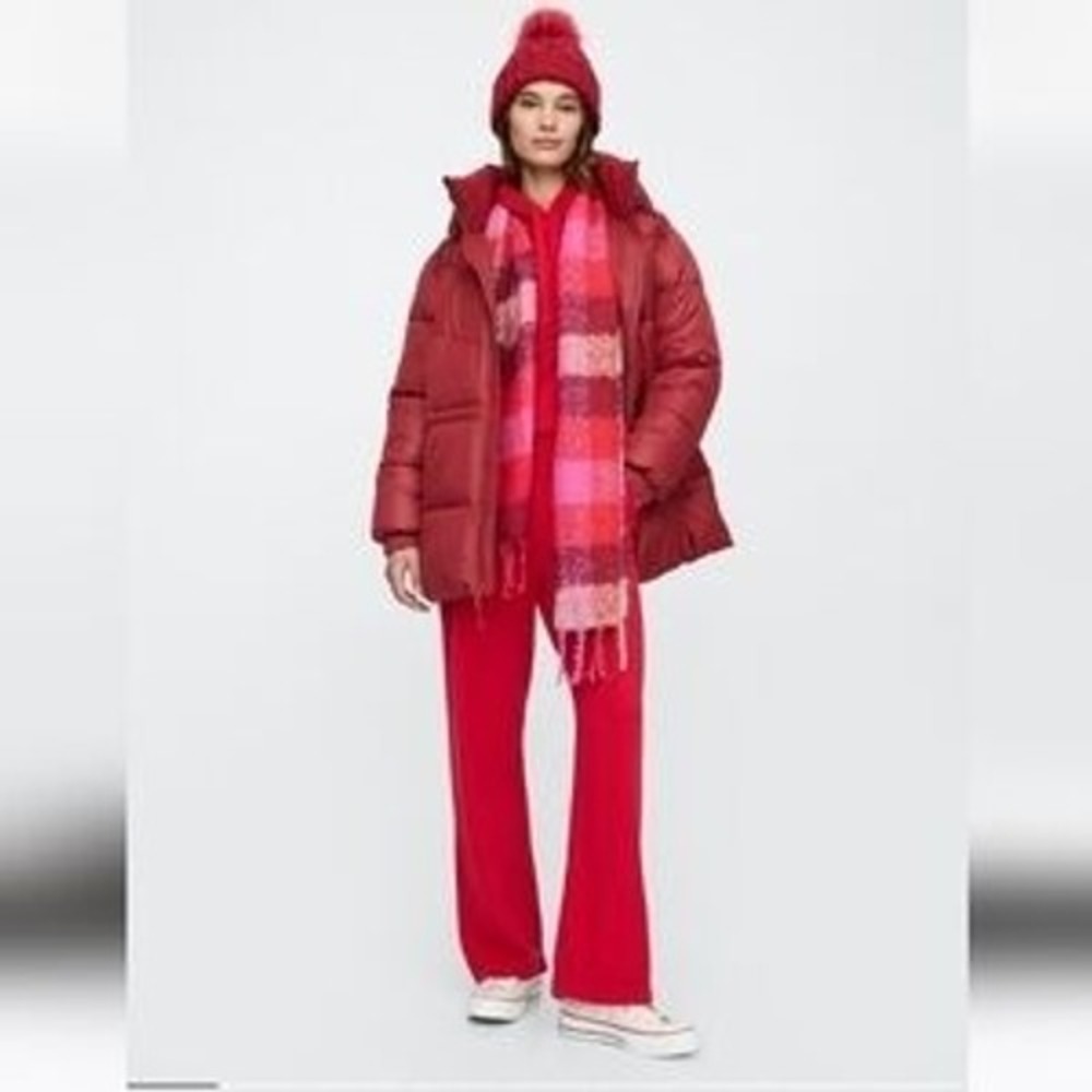Gap ColdControl Max Puffer Jacket Berry Red Hoode… - image 2